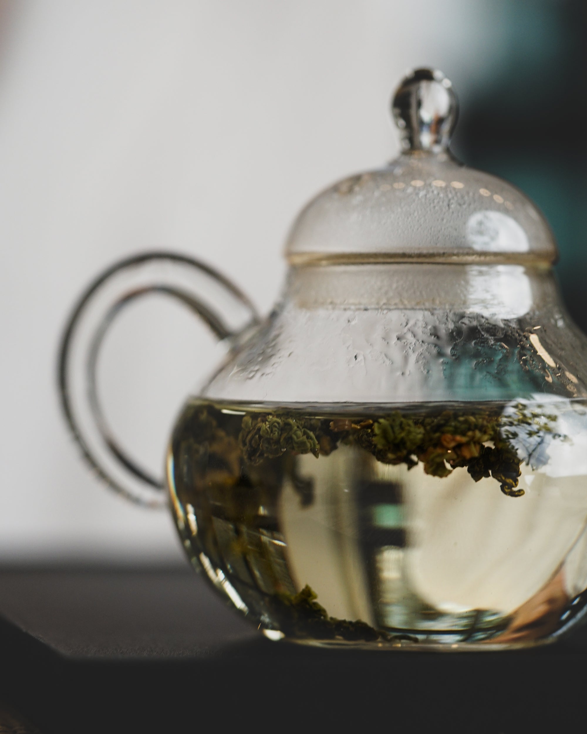 Let’s travel to Taiwan through tea!
