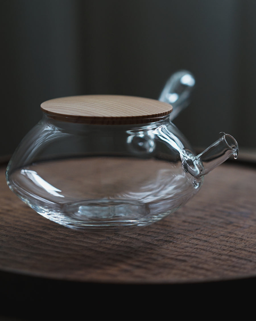 O., Glass Teapot Wooden Lid