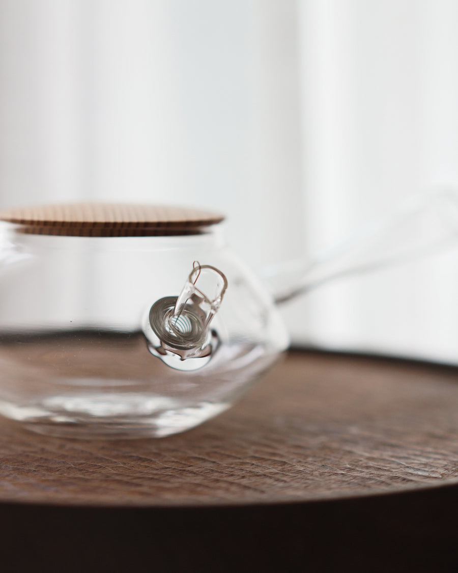 O., Glass Teapot Wooden Lid